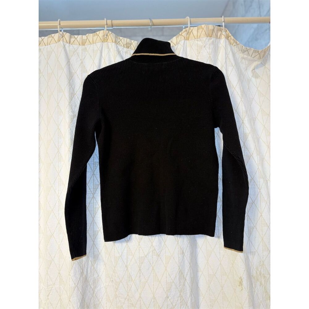 Lauren Ralph Lauren Women Black Turtleneck Sweater Size Medium, Gold Logo & Trim - Picture 3 of 8